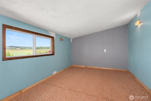 1649 Pleasant Valley Road, Chehalis, WA 98532