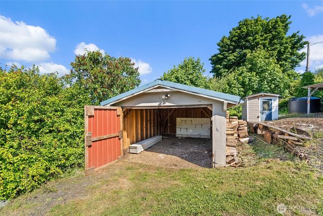 1649 Pleasant Valley Road, Chehalis, WA 98532