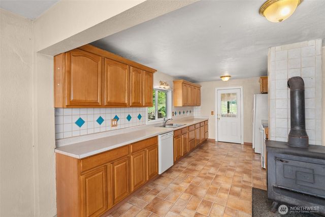 1649 Pleasant Valley Road, Chehalis, WA 98532