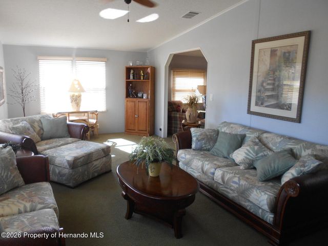 14281 Brookridge Boulevard, Brooksville, FL 34613