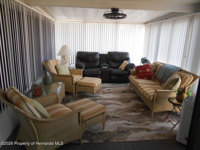 14281 Brookridge Boulevard, Brooksville, FL 34613