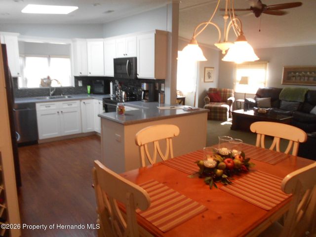 14281 Brookridge Boulevard, Brooksville, FL 34613