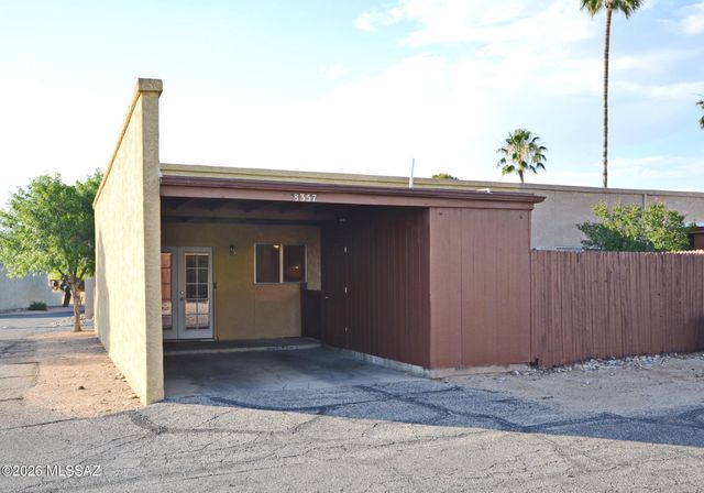 8357 E Ave De Las Pampas, Tucson, AZ 85710