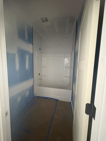 1501 Riggins Dr, Clarksville, TN 37042