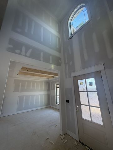 1501 Riggins Dr, Clarksville, TN 37042