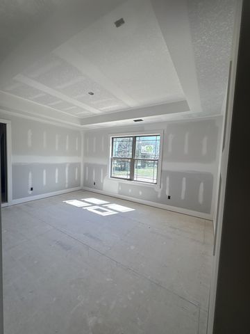 1501 Riggins Dr, Clarksville, TN 37042