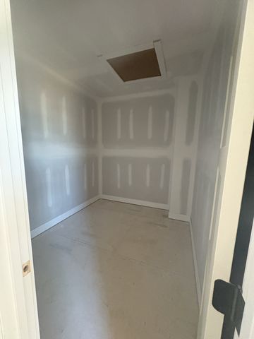 1501 Riggins Dr, Clarksville, TN 37042