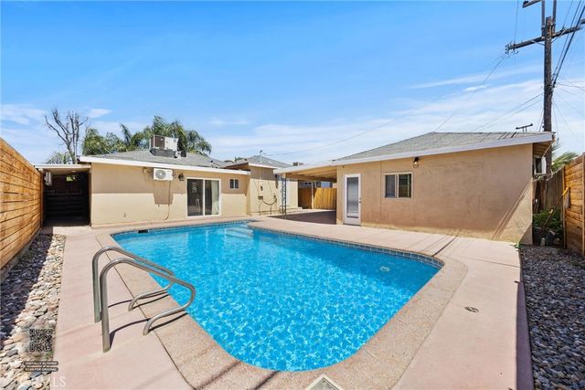 2417 Chester Lane, Bakersfield, CA 93304