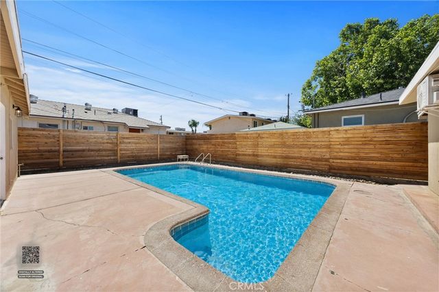 2417 Chester Lane, Bakersfield, CA 93304
