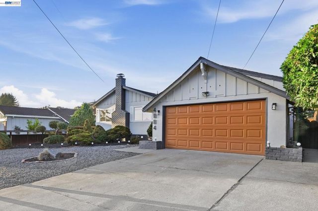 4884 Larimer Way, Castro Valley, CA 94546