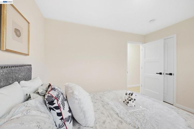 4884 Larimer Way, Castro Valley, CA 94546