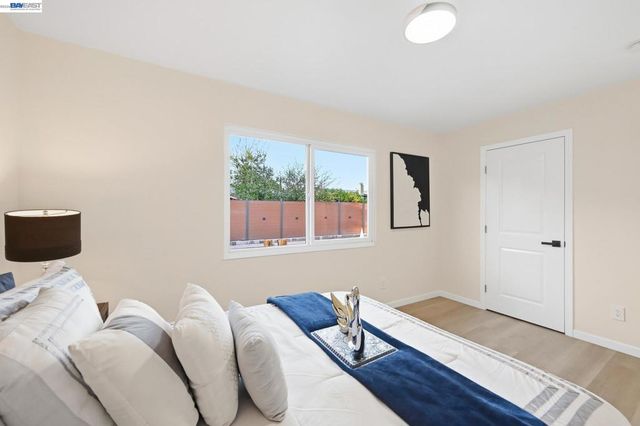 4884 Larimer Way, Castro Valley, CA 94546