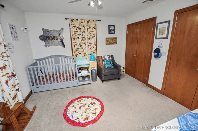 16700 N Spears Road, Tahlequah, OK 74464