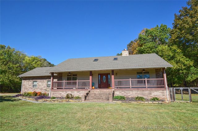 16700 N Spears Road, Tahlequah, OK 74464