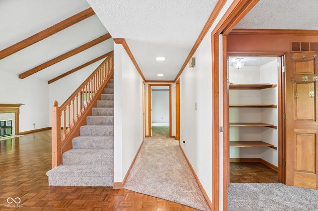 5214 Fawn Hill Court, Indianapolis, IN 46226