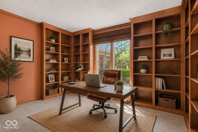 5214 Fawn Hill Court, Indianapolis, IN 46226