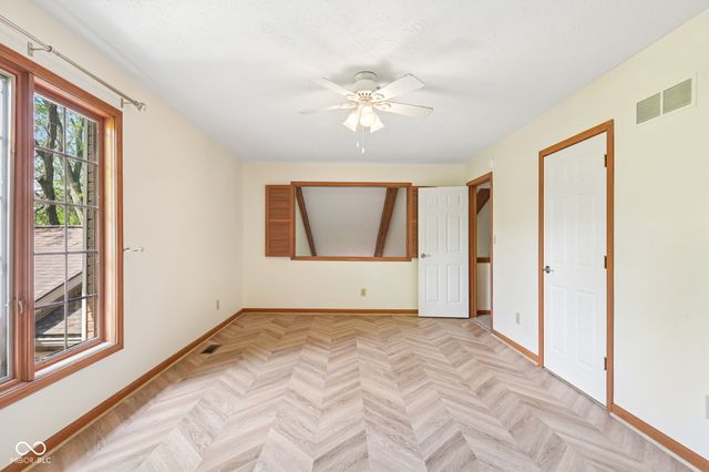 5214 Fawn Hill Court, Indianapolis, IN 46226