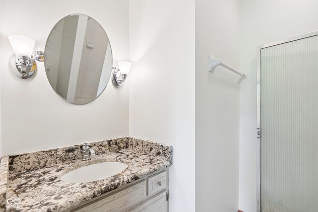 5214 Fawn Hill Court, Indianapolis, IN 46226