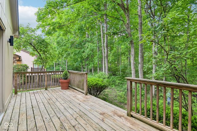 5214 Fawn Hill Court, Indianapolis, IN 46226