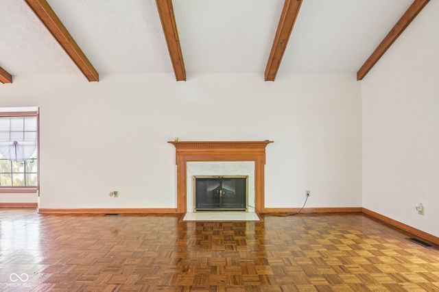 5214 Fawn Hill Court, Indianapolis, IN 46226