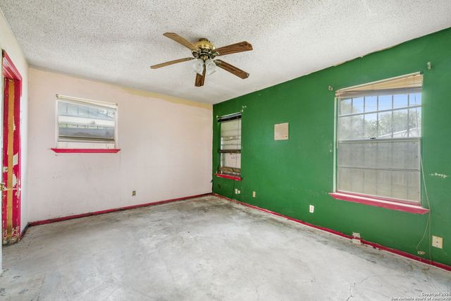 1103 Shadwell, San Antonio, TX 78228