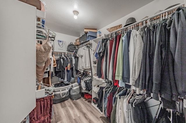 5243 W Cove Way, Grand Prairie, TX 75052