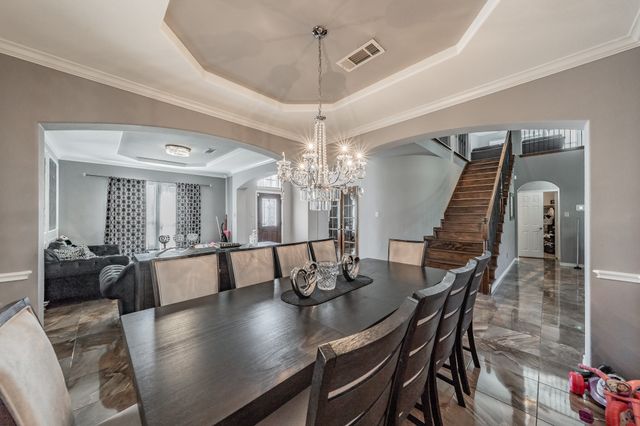 5243 W Cove Way, Grand Prairie, TX 75052