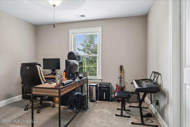 3941 Summer Pointe Drive, Olive Branch, MS 38654