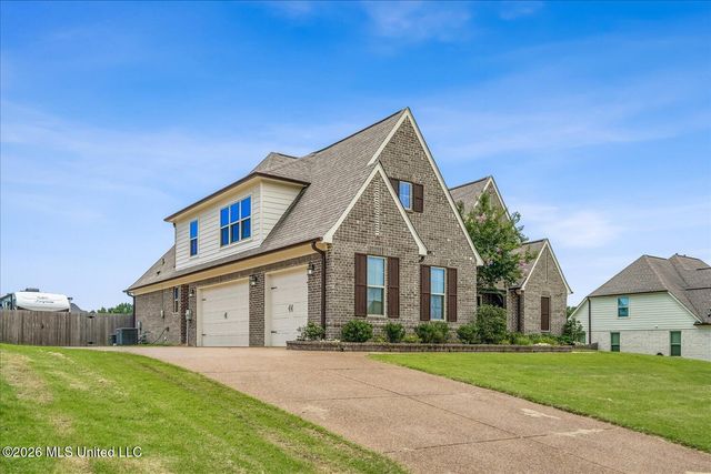 3941 Summer Pointe Drive, Olive Branch, MS 38654