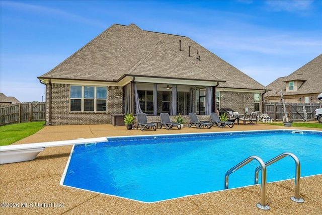 3941 Summer Pointe Drive, Olive Branch, MS 38654