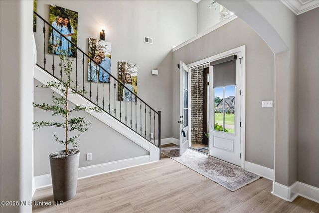 3941 Summer Pointe Drive, Olive Branch, MS 38654