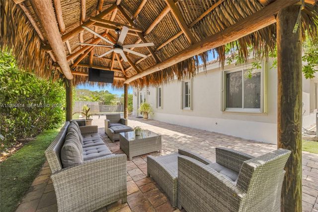 16000 SW 91st Ct, Palmetto Bay, FL 33157