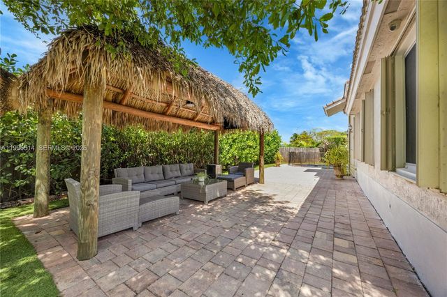 16000 SW 91st Ct, Palmetto Bay, FL 33157