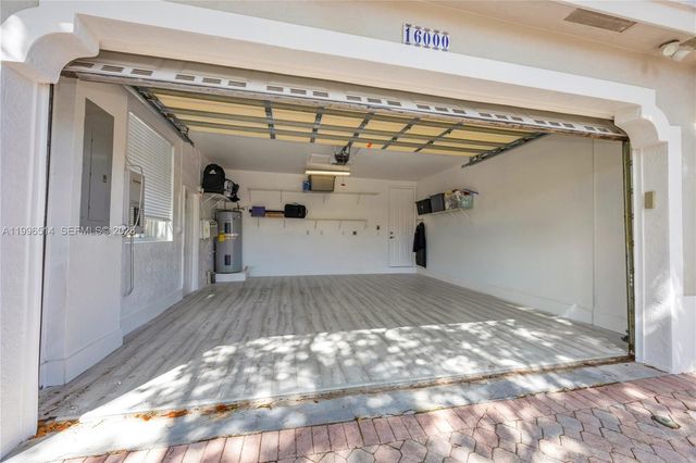 16000 SW 91st Ct, Palmetto Bay, FL 33157