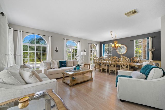 13990 SW 274th Ter, Homestead, FL 33032