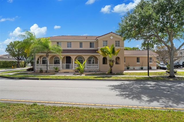 13990 SW 274th Ter, Homestead, FL 33032