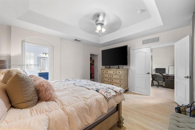 13990 SW 274th Ter, Homestead, FL 33032