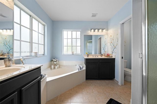 13990 SW 274th Ter, Homestead, FL 33032