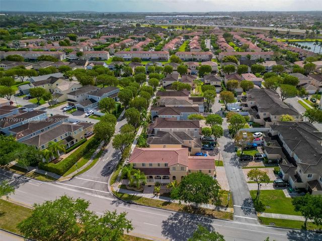 13990 SW 274th Ter, Homestead, FL 33032