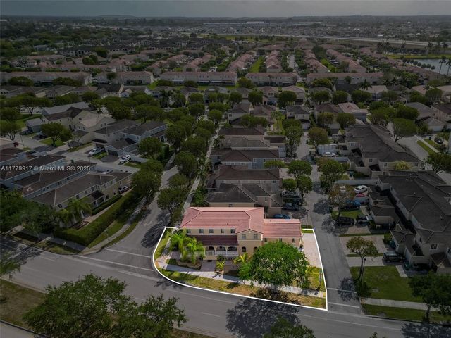 13990 SW 274th Ter, Homestead, FL 33032