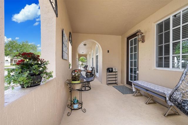 13990 SW 274th Ter, Homestead, FL 33032