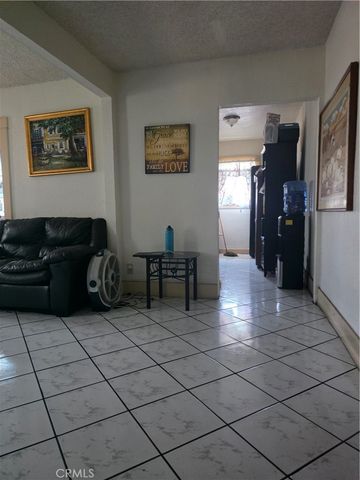 1472 E 23rd, Los Angeles, CA 90011
