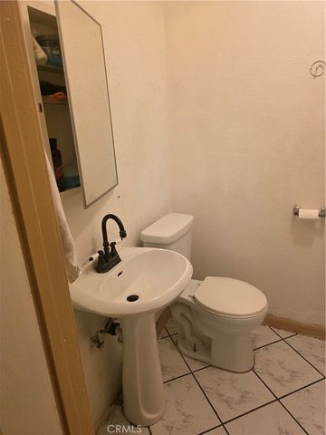 1472 E 23rd, Los Angeles, CA 90011