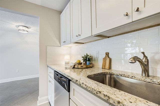 243 S MCMULLEN BOOTH ROAD 29, Clearwater, FL 33759