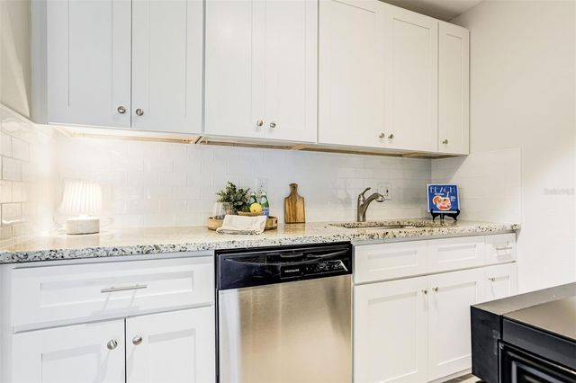 243 S MCMULLEN BOOTH ROAD 29, Clearwater, FL 33759