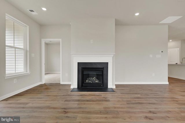 1163 RESORT BLVD, Dover, DE 19904