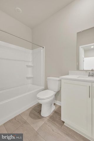 1163 RESORT BLVD, Dover, DE 19904