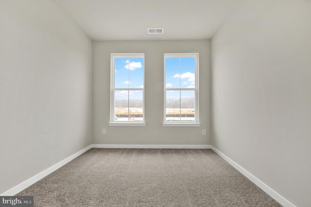 1163 RESORT BLVD, Dover, DE 19904