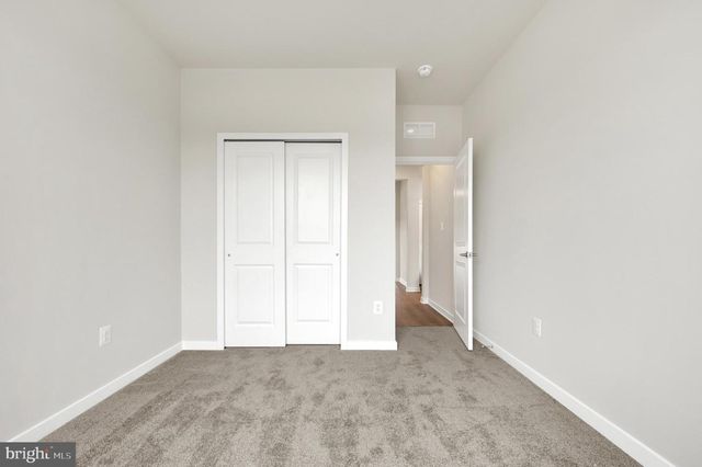 1163 RESORT BLVD, Dover, DE 19904