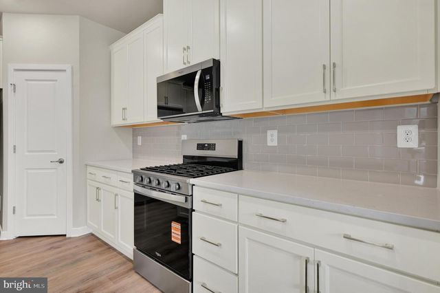 1163 RESORT BLVD, Dover, DE 19904